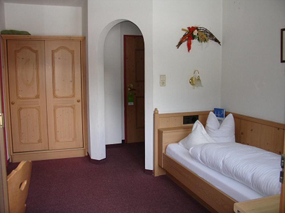 Hotel Hoehlenstein Tux Bilik gambar